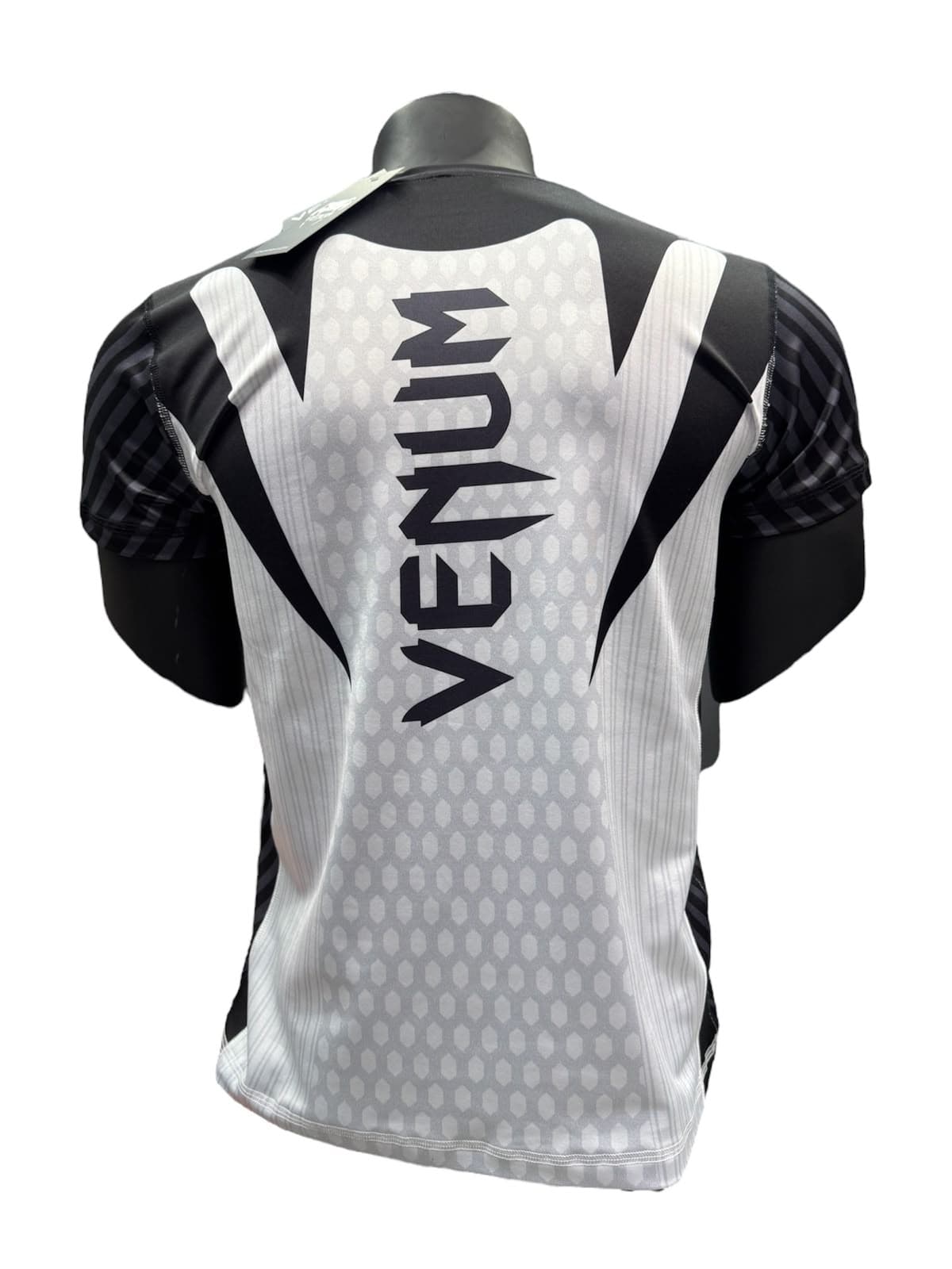 polo Venum 1 - image 2