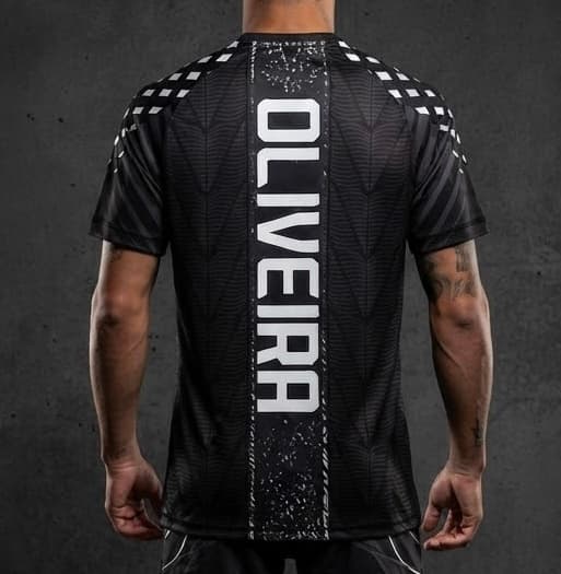 Polo Charles Oliveira 🥊💪🏻🔥 - image 4
