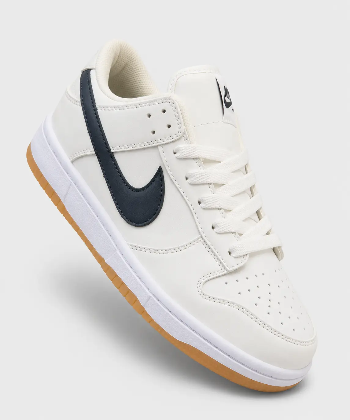 Nike Dunk Low - image 8