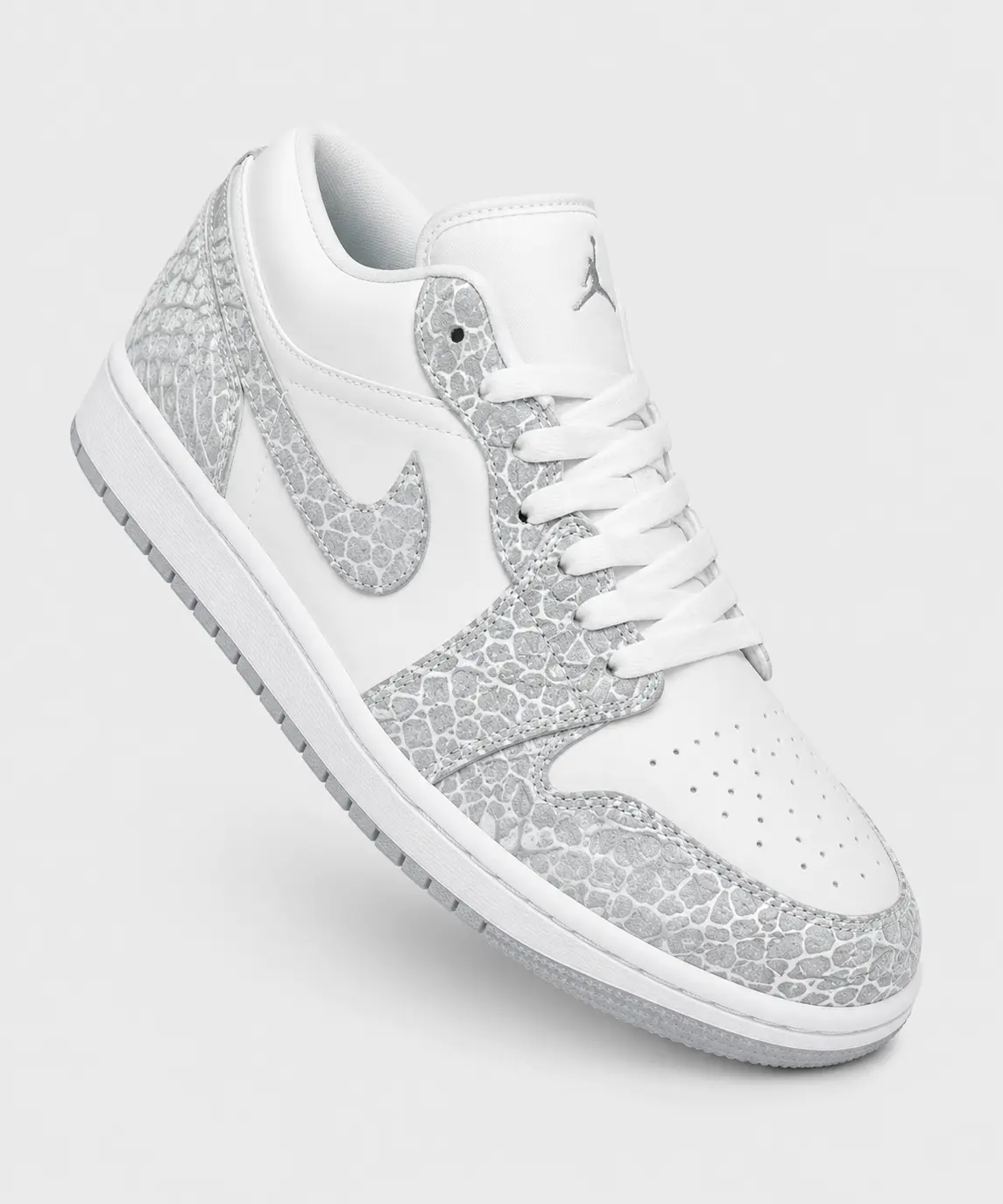 Retro Low 1 04 - image 1