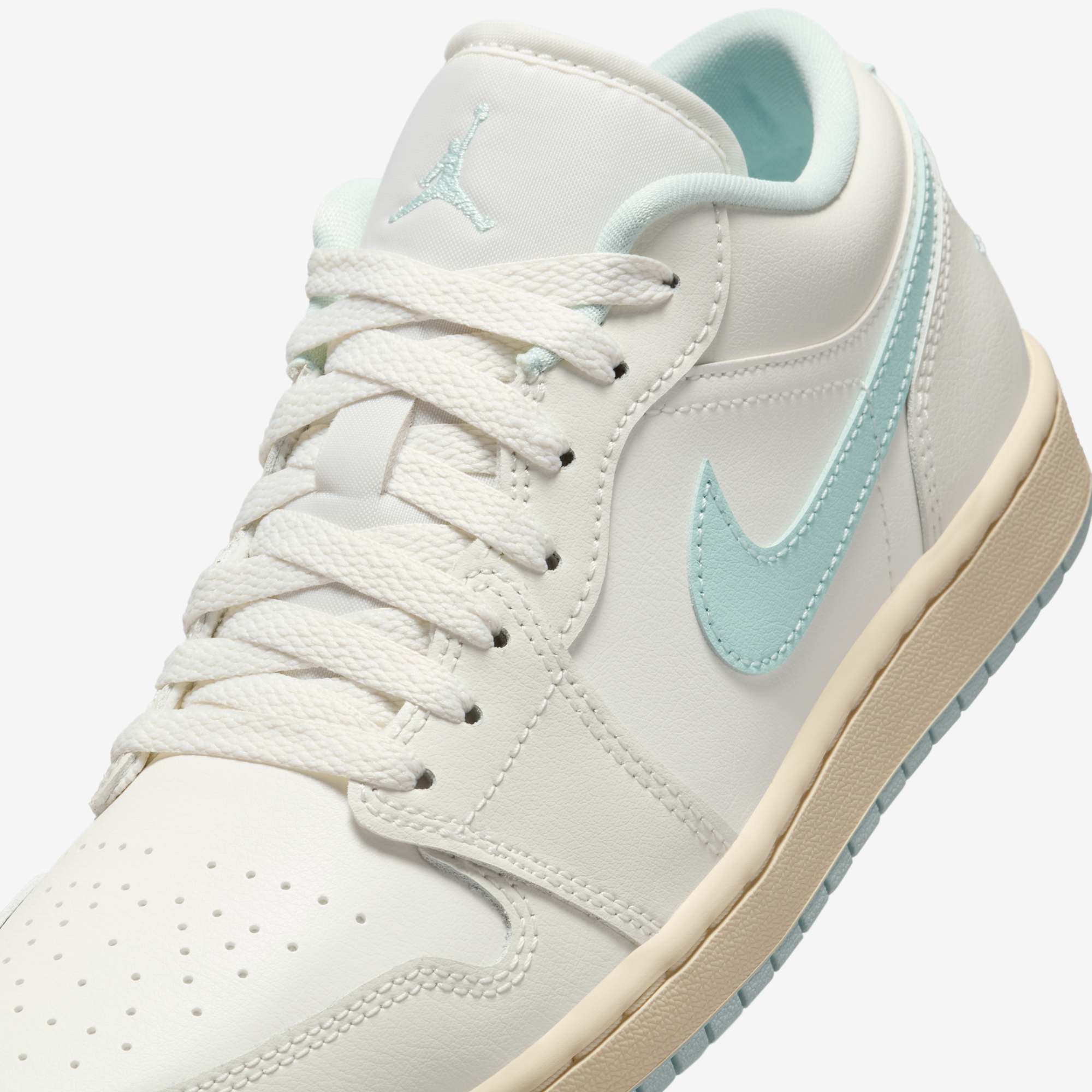 AIR R 1 - image 2